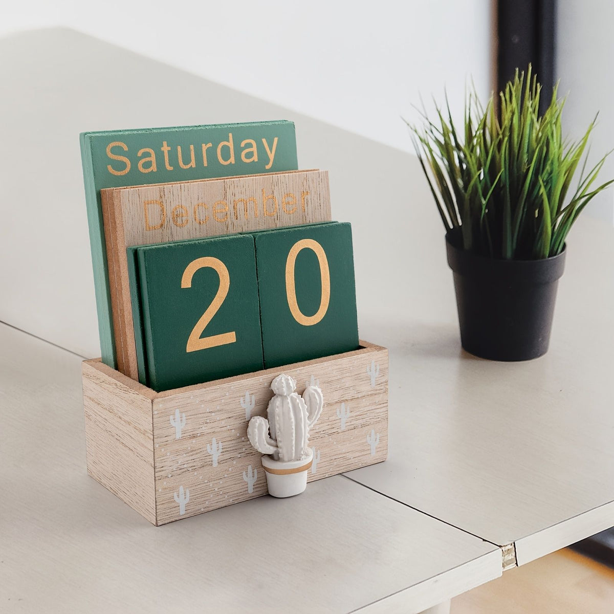 Wooden Perpetual Desk Calendar
